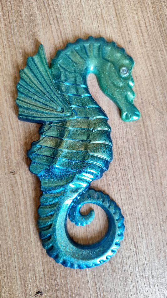 Hippocampe bleu et vert pâle